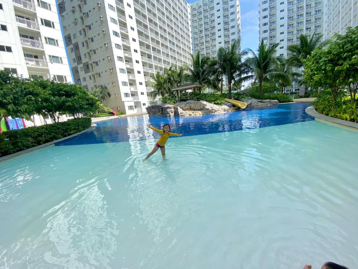 Santiorini At Shore Residences Pasay Exterior photo
