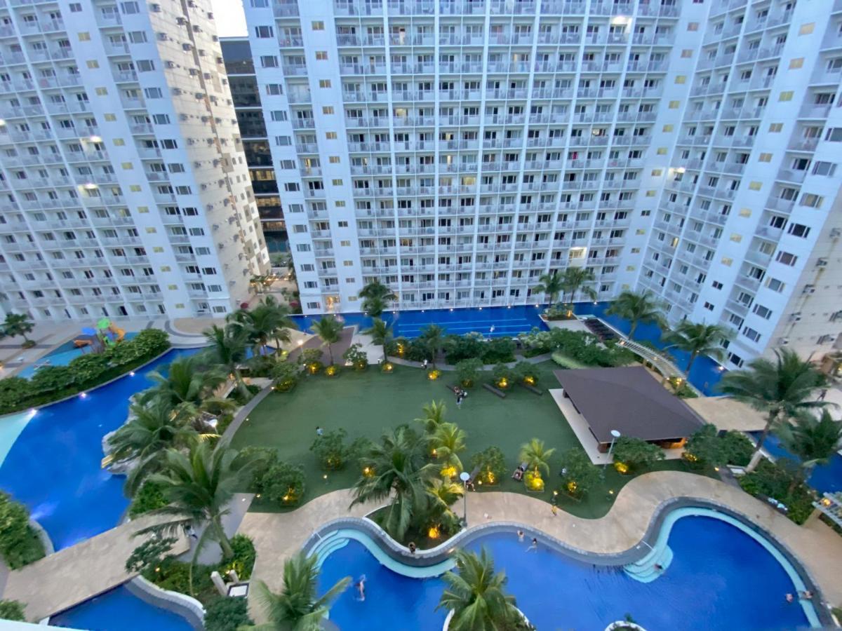 Santiorini At Shore Residences Pasay Exterior photo