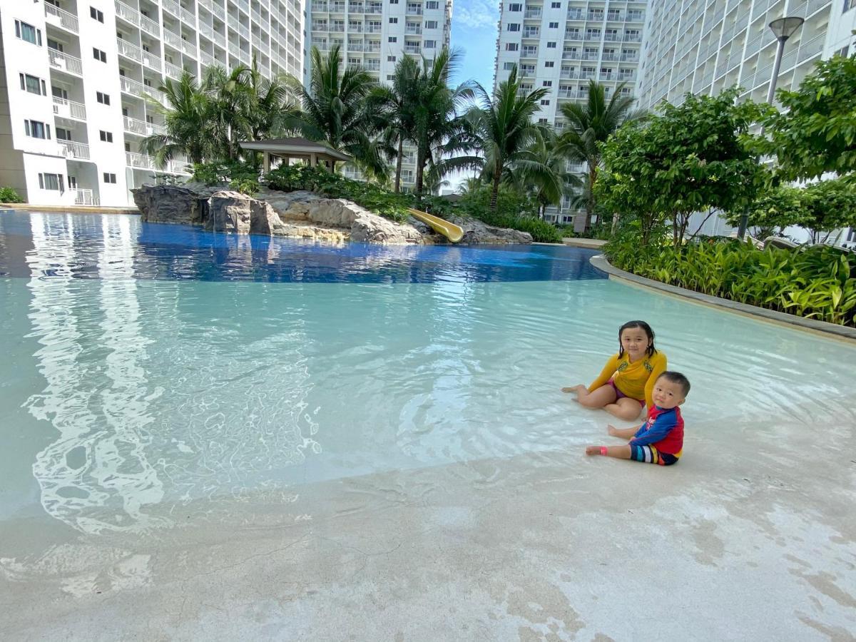 Santiorini At Shore Residences Pasay Exterior photo
