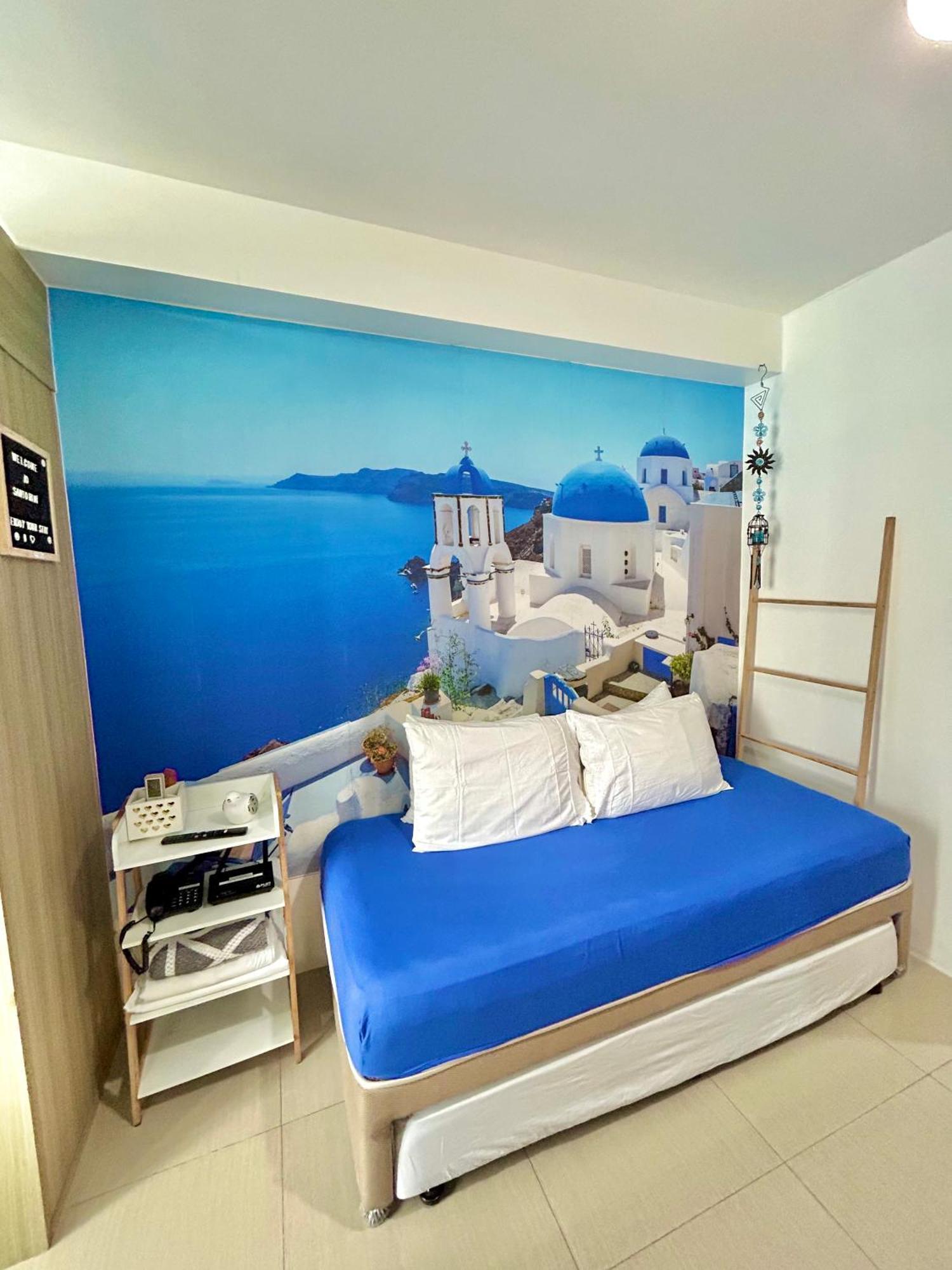 Santiorini At Shore Residences Pasay Exterior photo